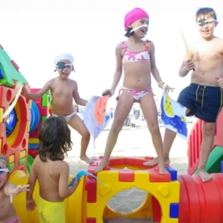 Szálloda Abruzzo Marina Hotel - Family & Beach Resort Silvi Marina