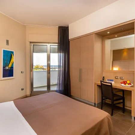 Hotel Abruzzo Marina Hotel - Family & Beach Resort 4*