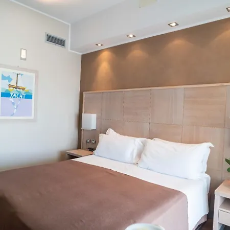 Abruzzo Marina - Family & 4*