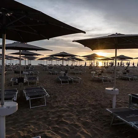 Abruzzo Marina Hotel - Family & Beach Resort Silvi Marina