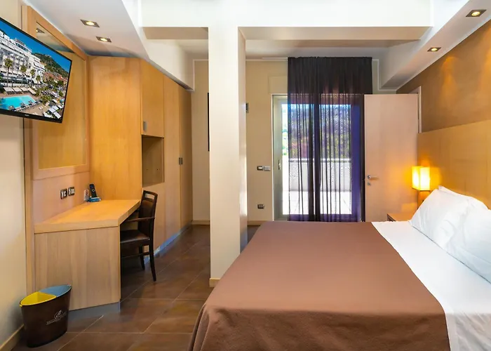 Hotel Abruzzo Marina Hotel - Family & Beach Resort