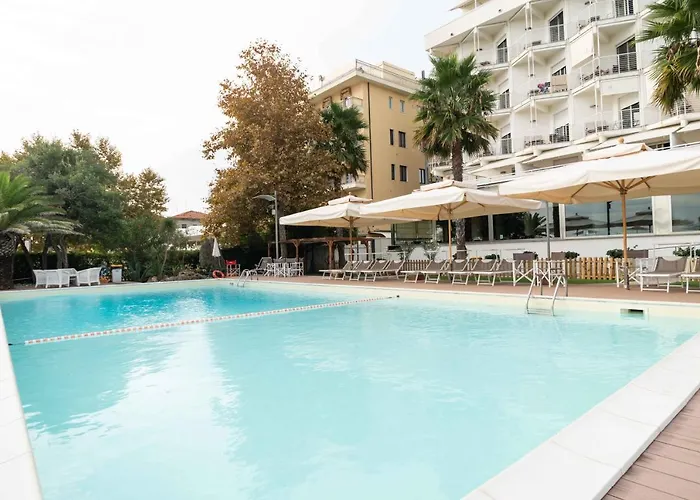 Hotel Abruzzo Marina Hotel - Family & Beach Resort Silvi Marina