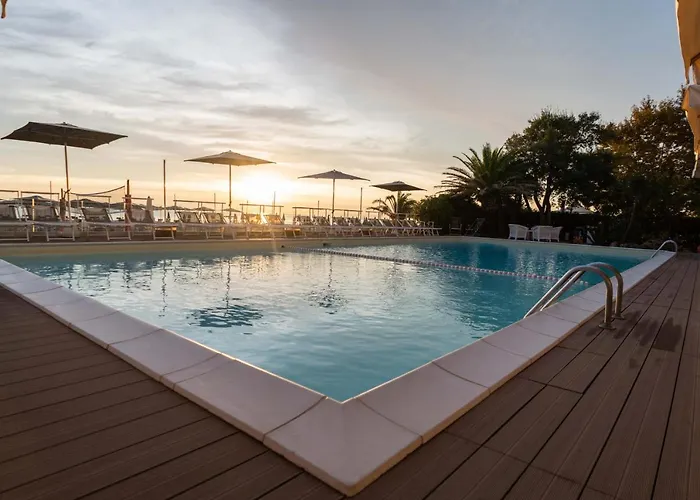 Hotel Abruzzo Marina Hotel - Family & Beach Resort